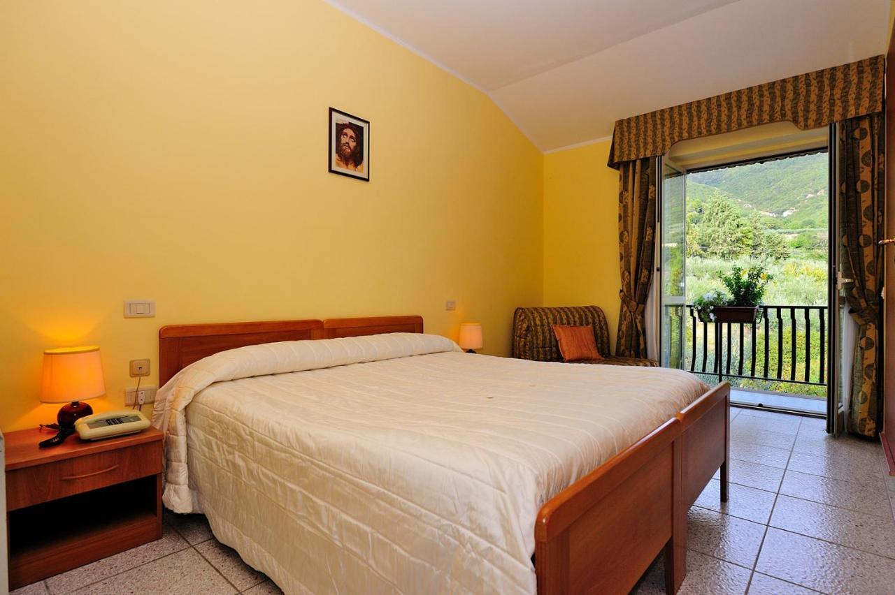 Colle Degli Olivi Snc Guest House Assisi Ngoại thất bức ảnh